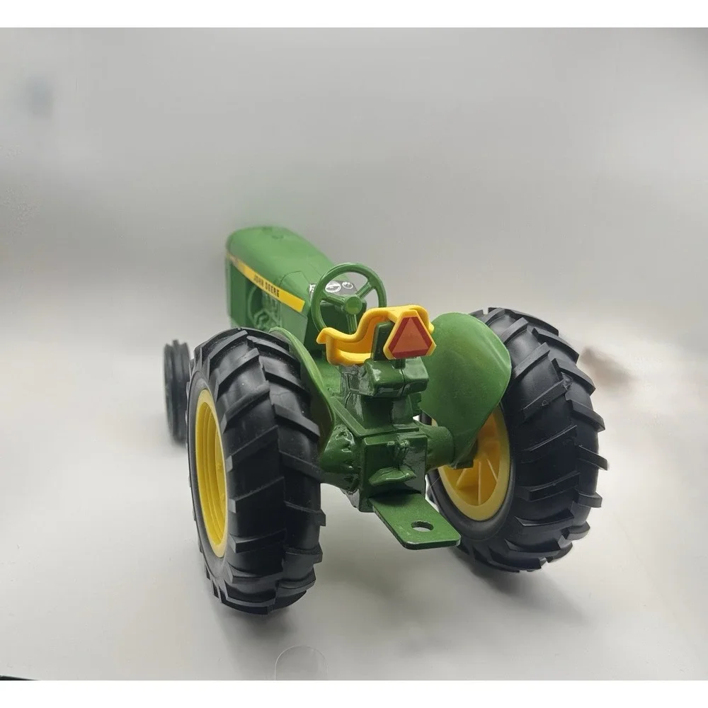 ERTL John Deere 1:16 Diecast Wide Front Farm Tractor Green Yellow 3062HE